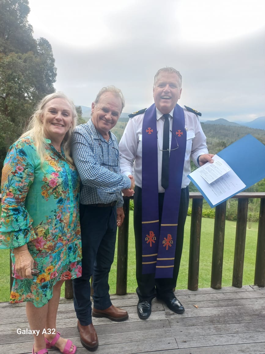Wedding ceremony by Dr. Gerrit Rademeyer in Vrede