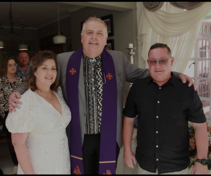 Wedding ceremony by Dr. Gerrit Rademeyer in Vrede