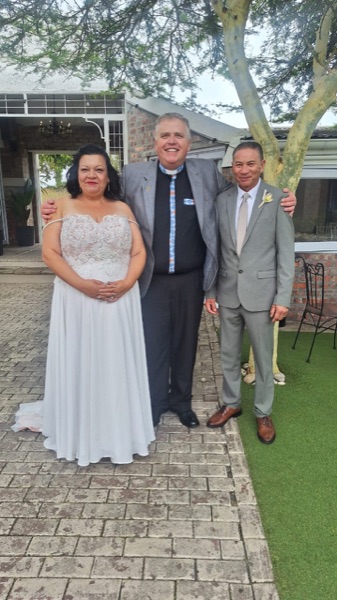 Wedding ceremony by Dr. Gerrit Rademeyer in Vrede