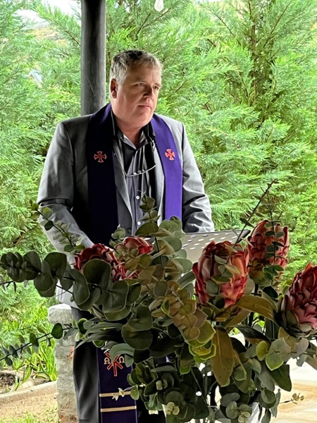 Wedding ceremony by Dr. Gerrit Rademeyer in Vrede